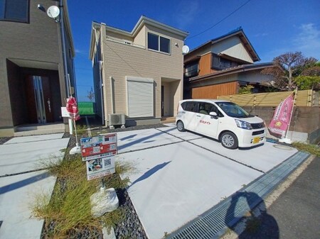 リーブルファイン北堀江2号棟外観写真