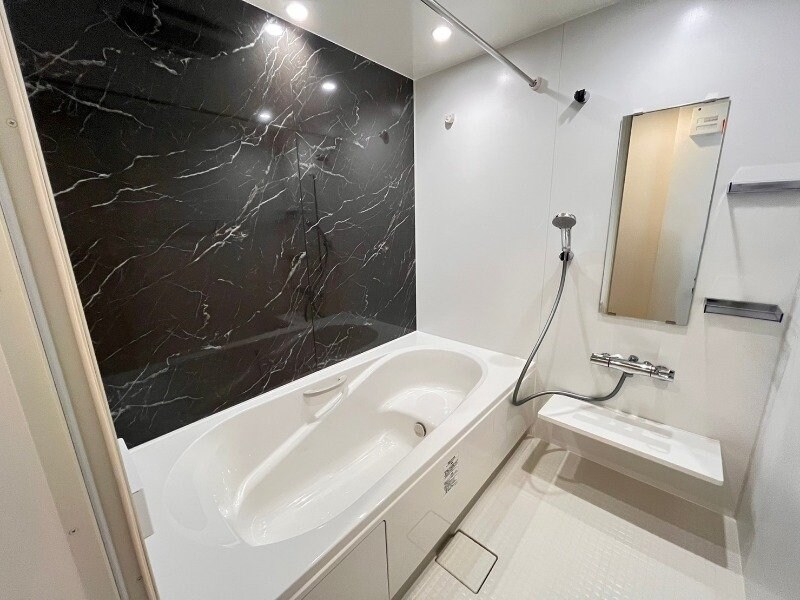 物件内観写真9　(同型参考写真)