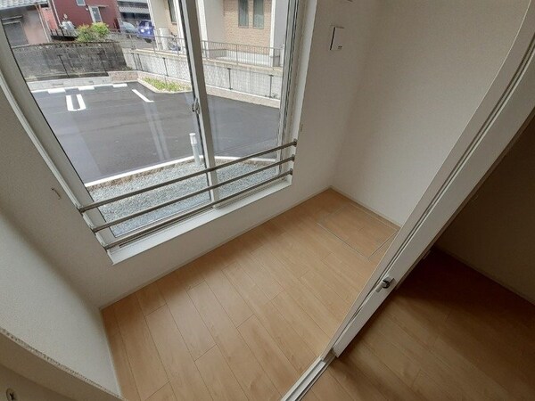 バルコニー(反転タイプ参考写真)