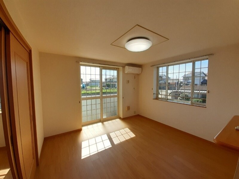 物件内観写真6　(同物件別部屋写真)