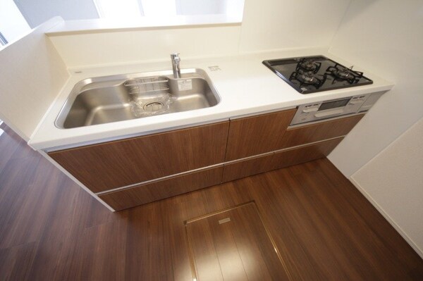 キッチン(同型参考写真)