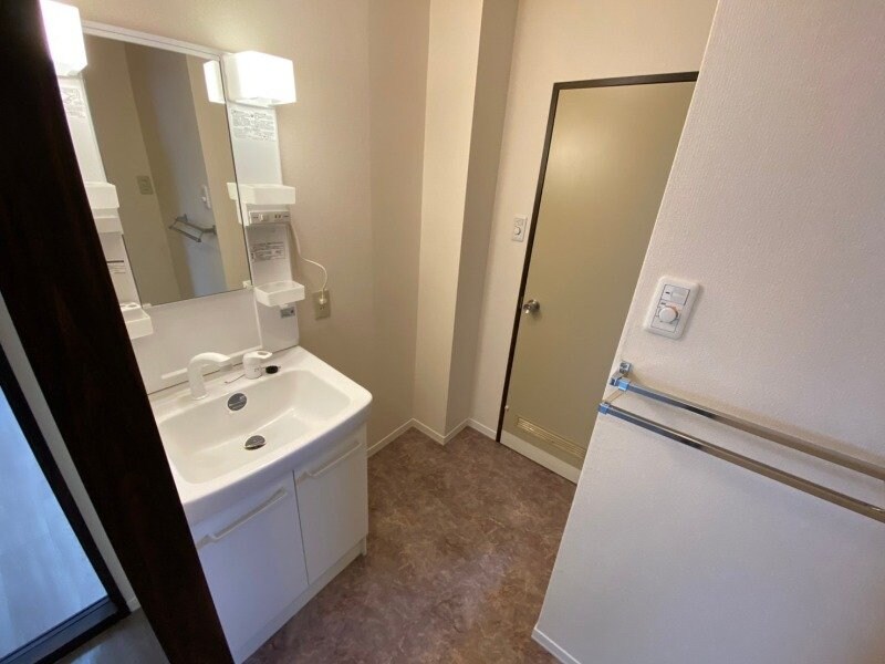 物件内観写真10　(同物件別室写真)