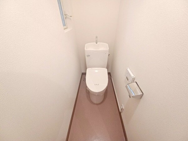 トイレ(同物件別室写真)
