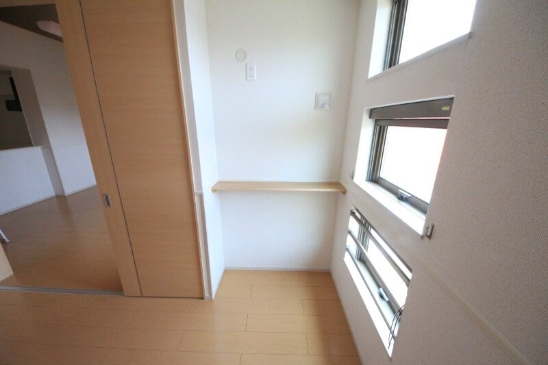 物件内観写真20　(同タイプ部屋写真です。)