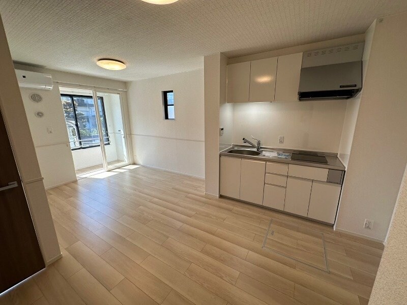 物件内観写真5　(同型タイプのものです)