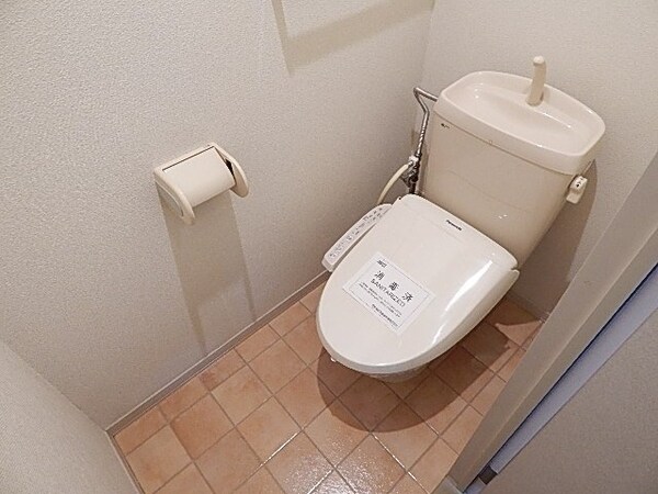 トイレ(同物件別部屋の物です。)