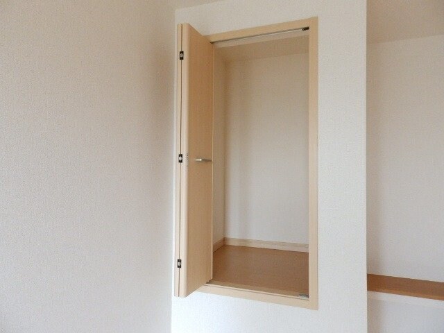 物件内観写真24　(反転部屋写真です。)