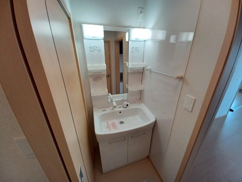 物件内観写真10　(同型参考写真)