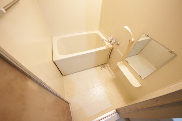 バス／シャワールーム等(同タイプ部屋写真です。)