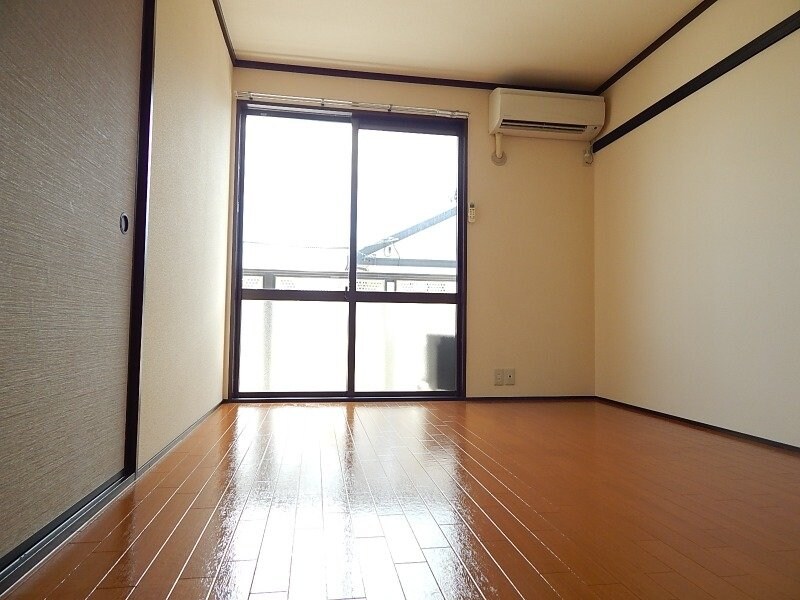 物件内観写真4　(同物件別室写真)