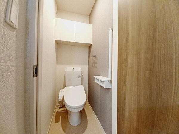 トイレ(同タイプの部屋写真です)