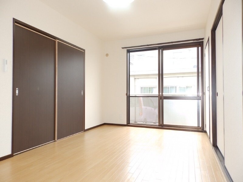 物件内観写真5　(同物件別室写真)