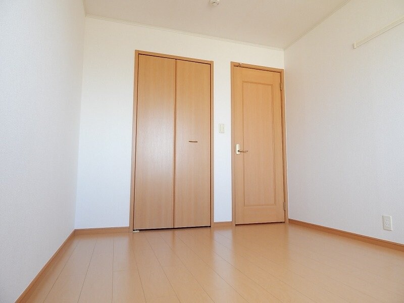 物件内観写真21　(同物件別室の写真です)