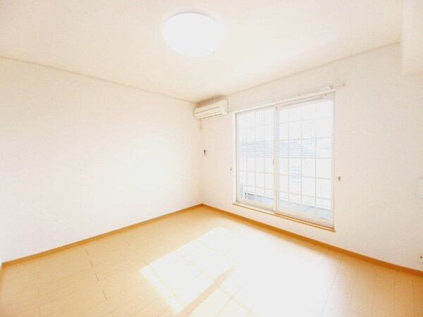 その他(同型部屋写真です。)
