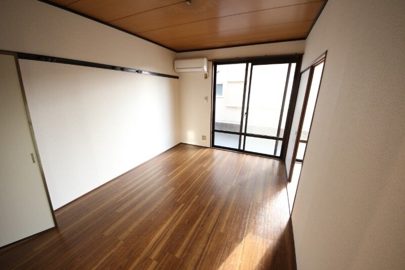 物件内観写真5　(同物件別室写真)