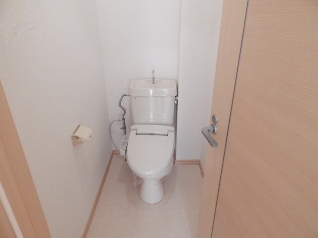 物件内観写真11　(同物件別室の画像です)