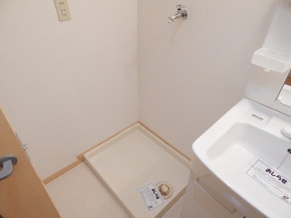 その他設備(同物件別室の画像です)