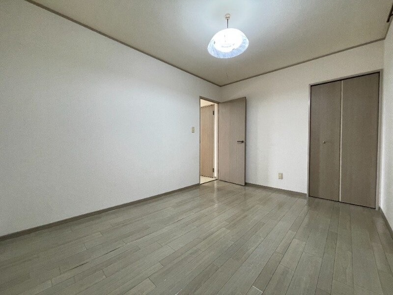 物件内観写真23　(同物件別室写真)