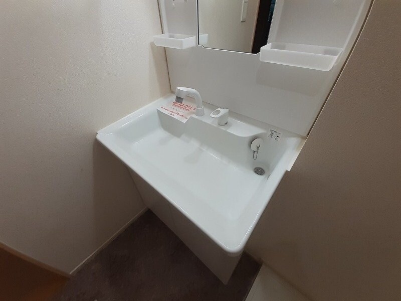 物件内観写真19　(同型タイプの写真です。)