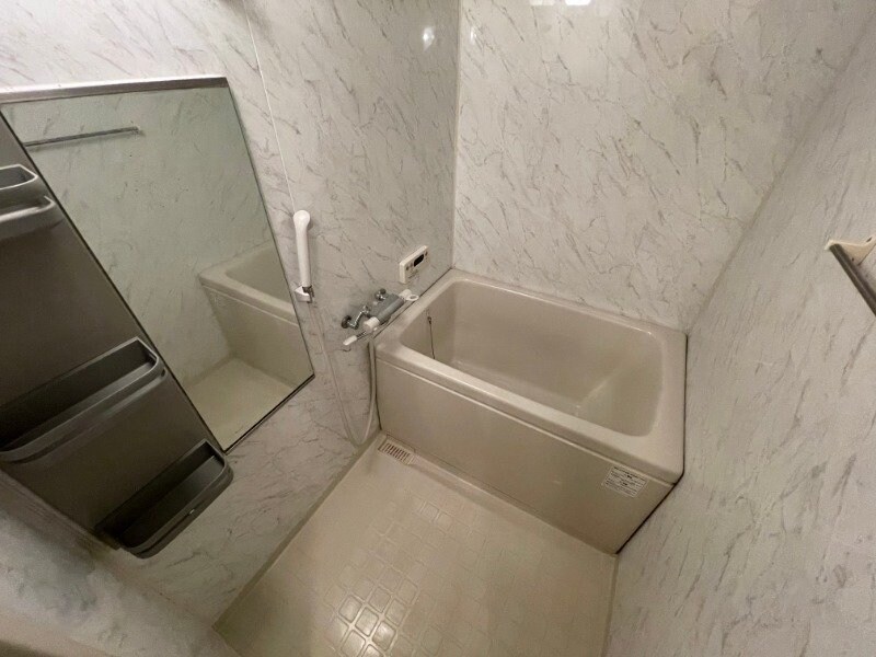 物件内観写真8　(同型参考写真)