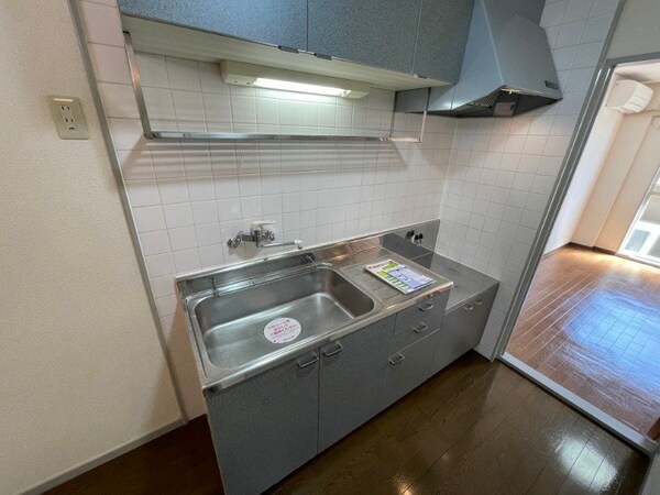 キッチン(同物件別部屋タイプ)
