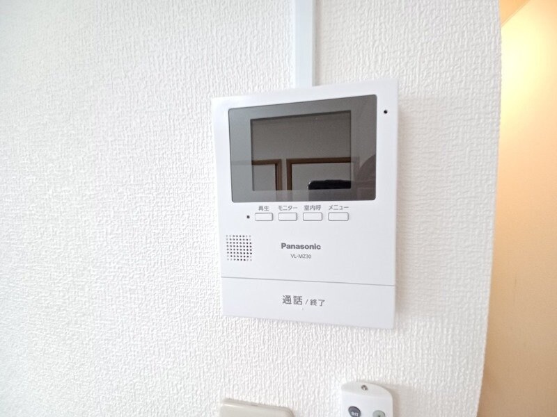 物件内観写真10　(別室の写真です)