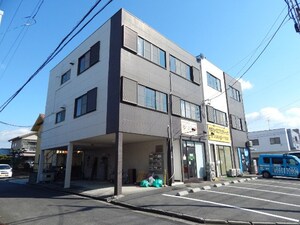 ダイムビル白子Ｃ棟外観写真