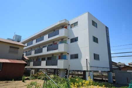 Cａｓａ　ｅｓｔｒｅｌｌａ外観写真