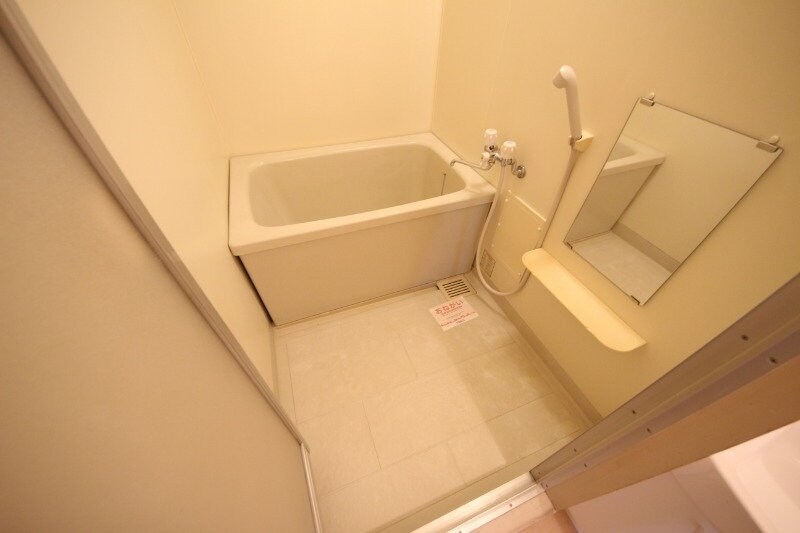 物件内観写真9　(同物件別室反転写真)