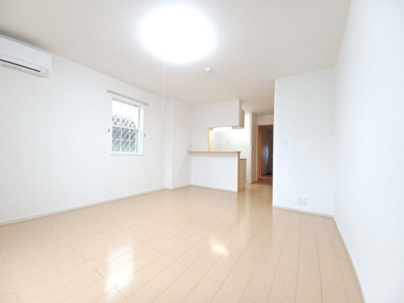 物件内観写真6　(同物件別室の画像です)