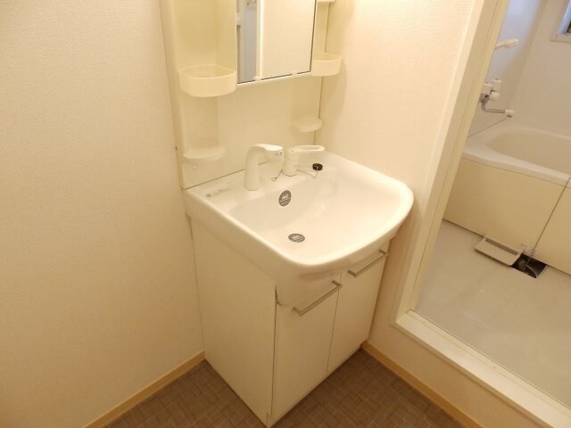 物件内観写真10　(同型参考写真)