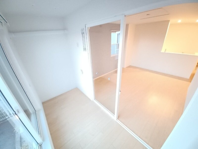 物件内観写真21　(別部屋同型反転タイプ)