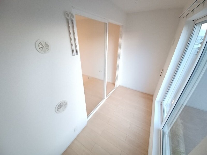 物件内観写真22　(別部屋同型反転タイプ)