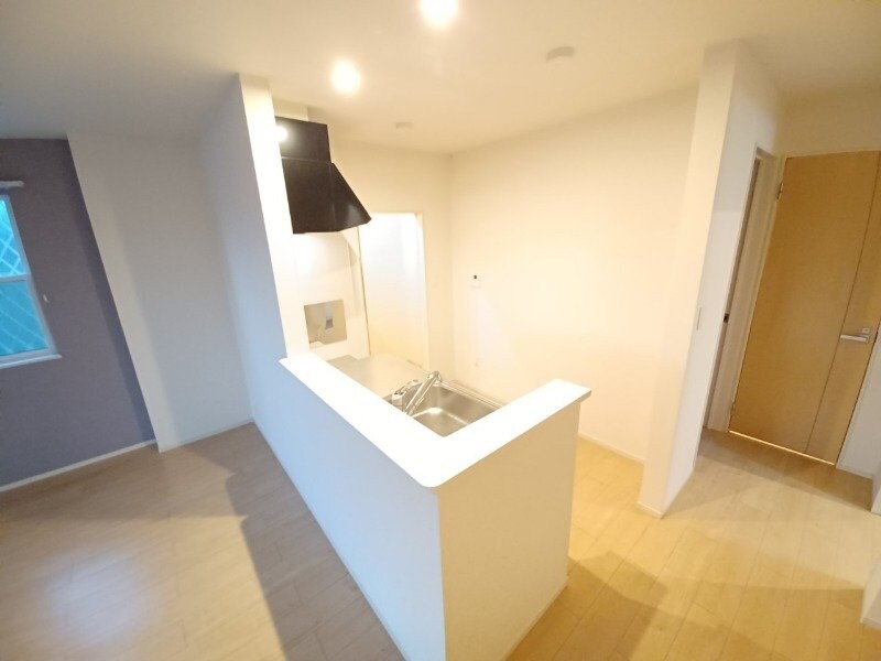 物件内観写真23　(別部屋同型反転タイプ)