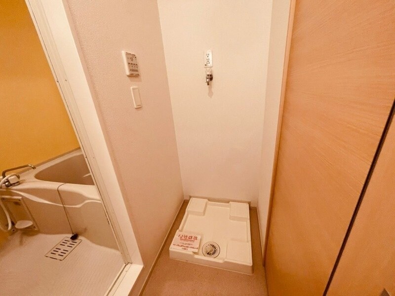 物件内観写真18　(同型参考写真)