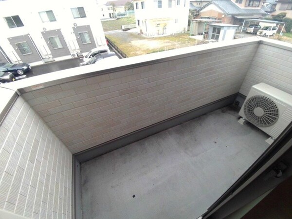バルコニー(別部屋同型タイプ)