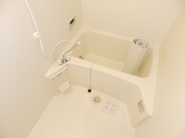 物件内観写真11　(同型別室のお写真です)