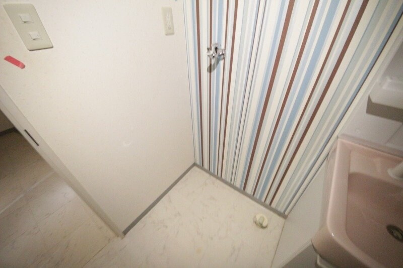 物件内観写真23　(同型別室のお写真です)