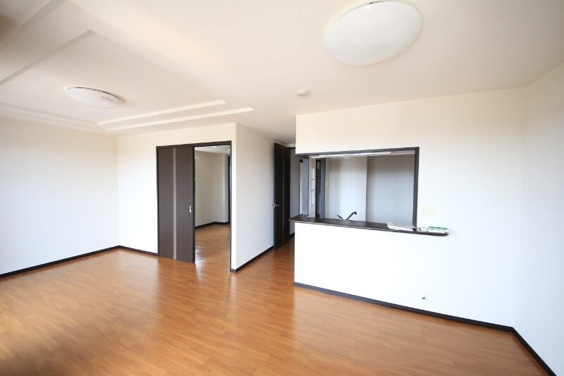 物件内観写真10　(同建物の別部屋写真です)