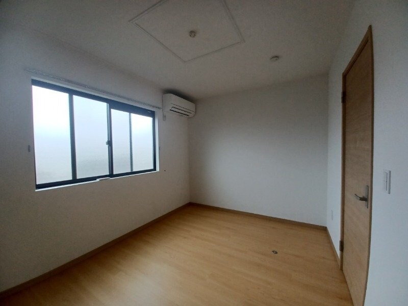 物件内観写真5　(同タイプの写真です。)