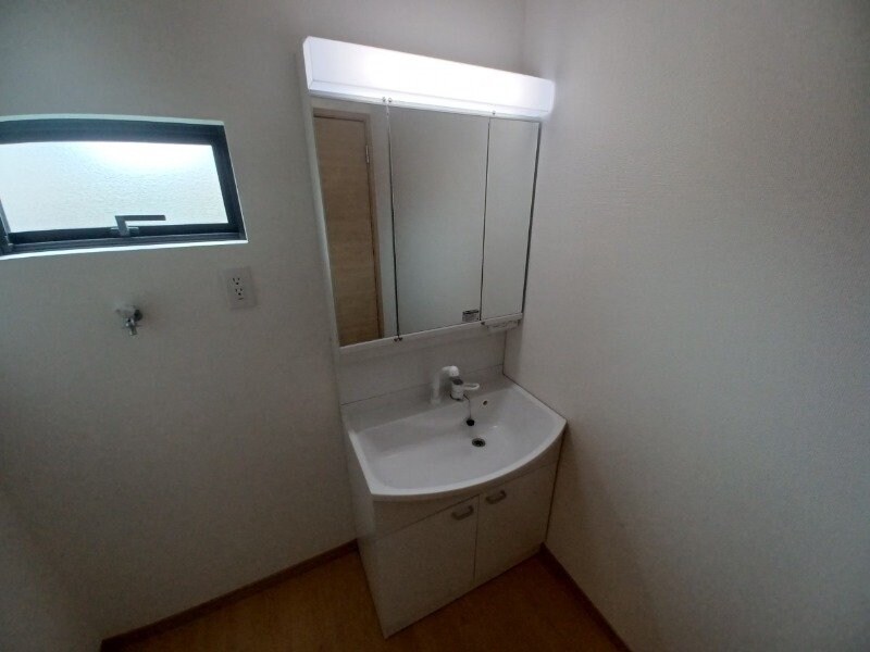 物件内観写真9　(同タイプの写真です。)