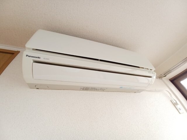 物件内観写真15　(同タイプの部屋写真です。)