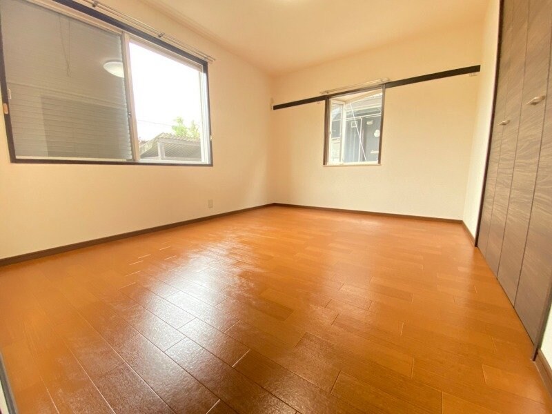 物件内観写真17　(同物件別室写真)