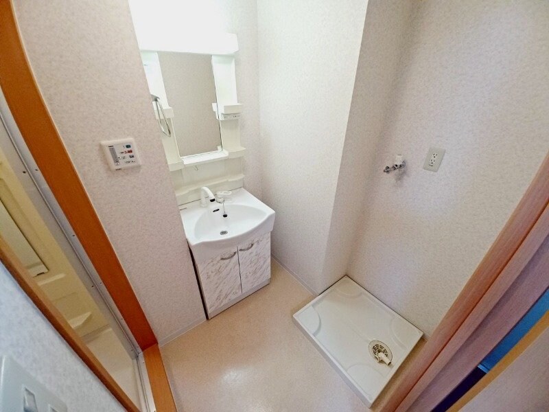 物件内観写真9　(同型別部屋のお写真です)