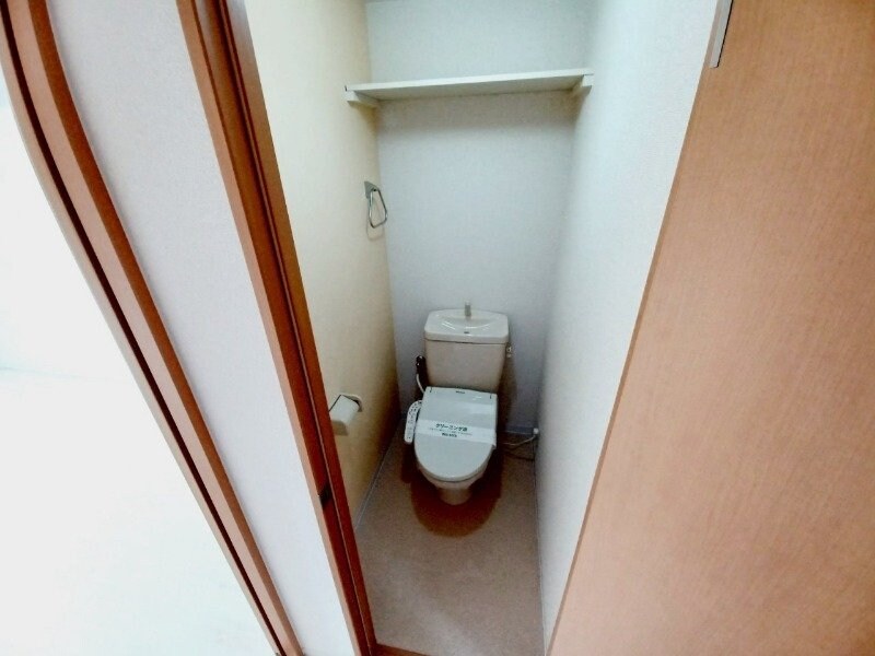 物件内観写真10　(同型別部屋のお写真です)