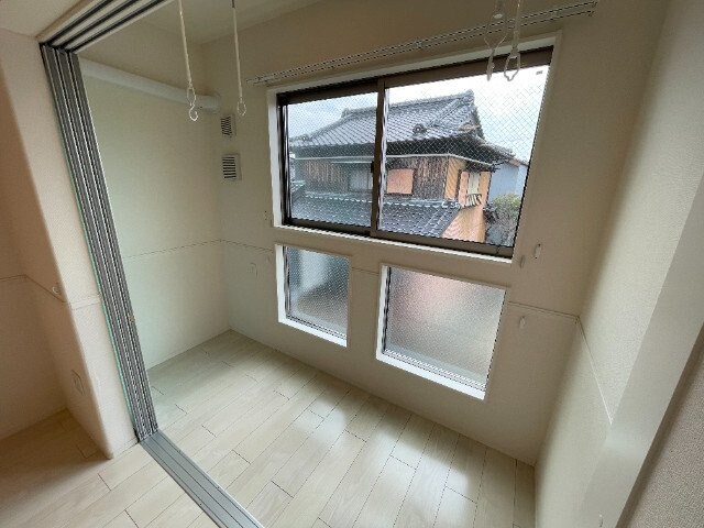 物件内観写真14　(同物件反転タイプの画像です)