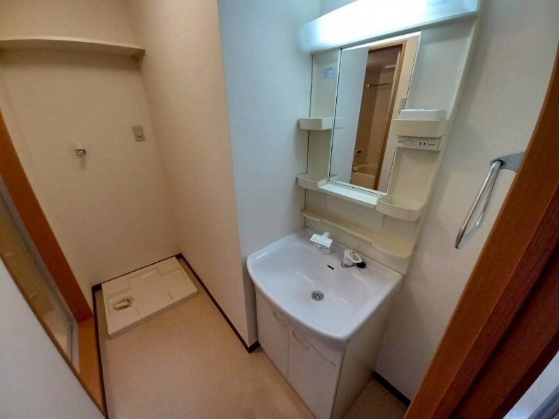 物件内観写真18　(同型参考写真)