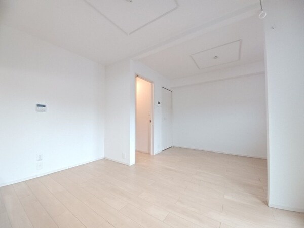 その他部屋・スペース(部屋同型反転タイプ写真です。)