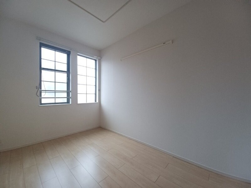 物件内観写真25　(部屋同型反転タイプ写真です。)