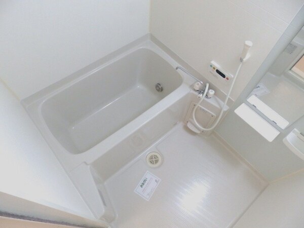 バス／シャワールーム等(同型参考写真)